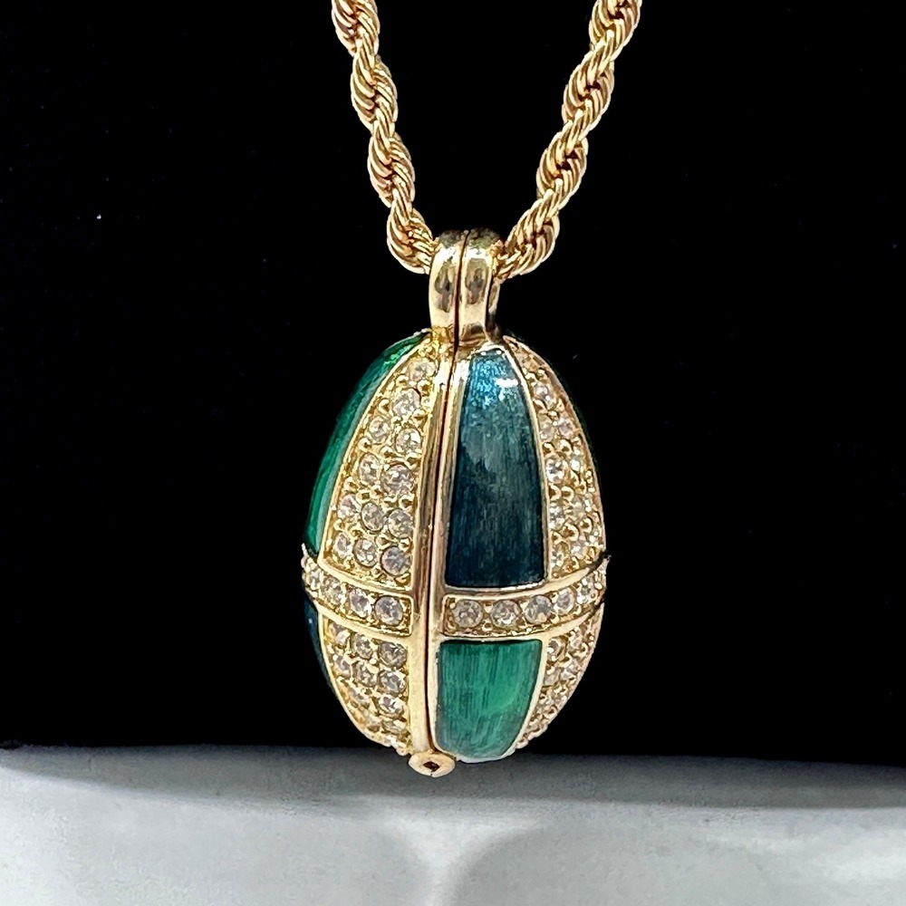 VTG Swarovski Crystal Egg Locket Pendant‎ Necklace Green Blue Enamel Swan Signed